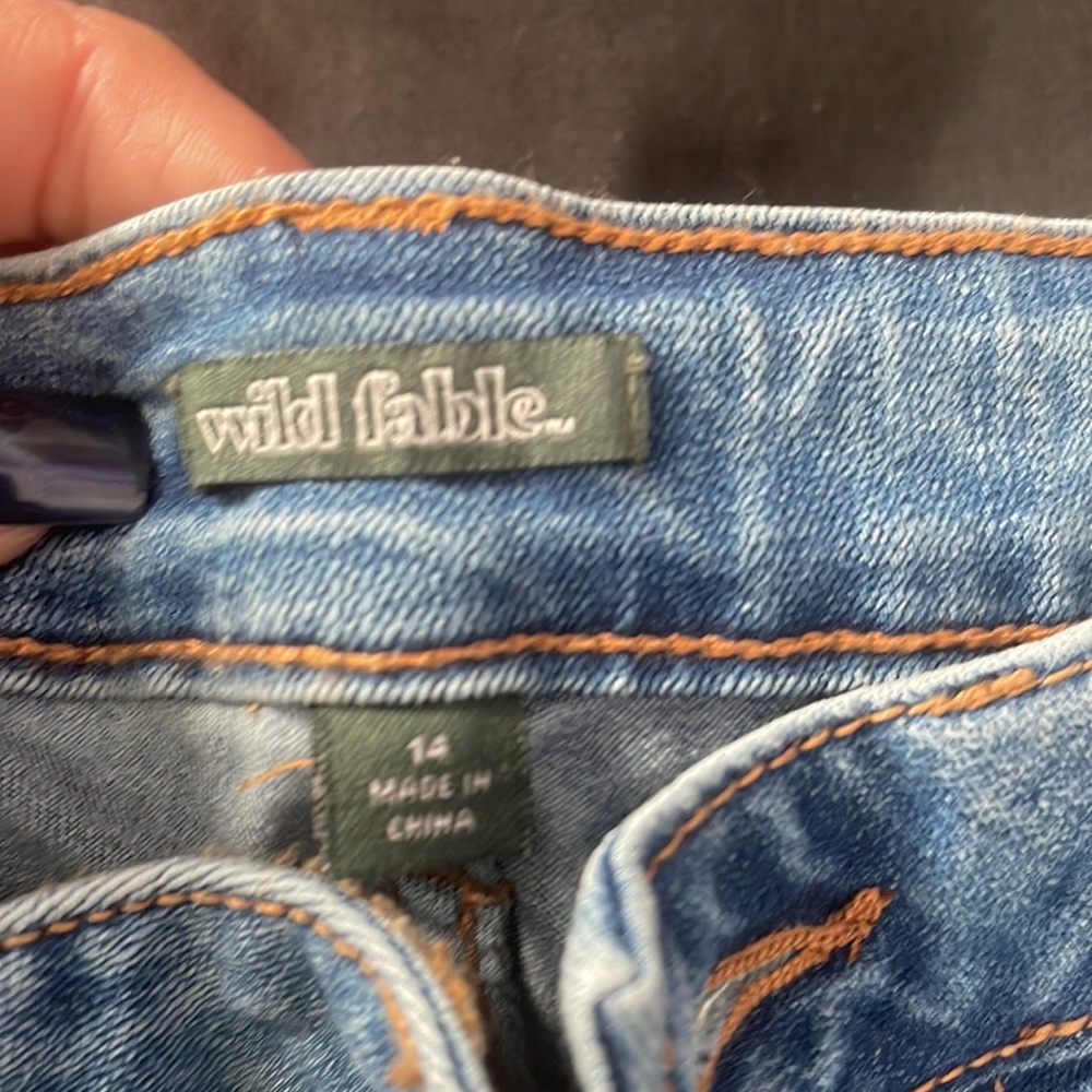 Jeans - Picture 6 of 8